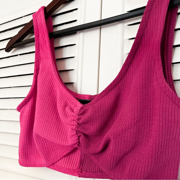 Wild Fable | Ruched Ribbed V Neck Tank Crop Top - Picture 2 of 5